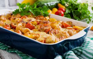 Recette Faites le Plein de Couleurs et de Saveurs avec ce Gratin Végétarien Ultime!