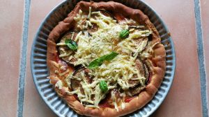 Recette Pizza aux aubergines grillées et au fromage vegan