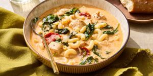 Recette This Creamy Tuscan Soup Is the Cozy Meal I’m Making All Fall