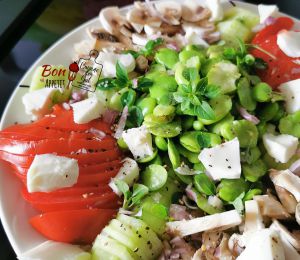 Recette Salade estivale aux oeufs pochés