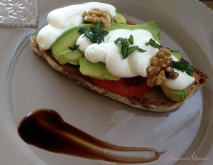 Recette Bruschetta Avocat et chantilly de Feta