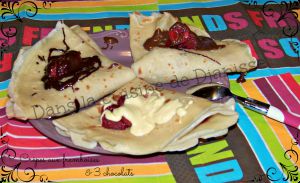 Recette Crêpes à la framboises aux 3 chococolats – Vegan