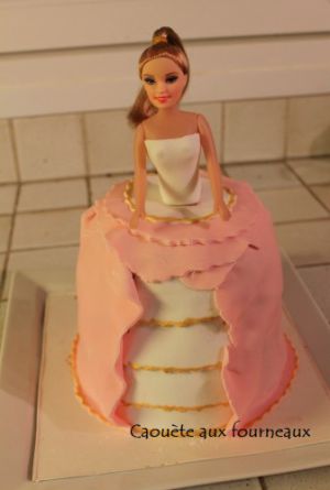 Recette Gâteau princesse 3D en pâte à sucre