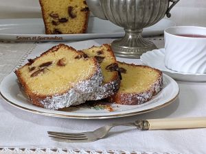 Recette Gâteau Yaourt aux dattes (recette express et très simple à faire)