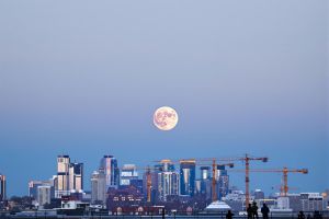 Recette Super lune : ces 5 signes boostent leur carrière avant l’équinoxe (chance inouïe)