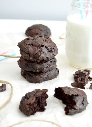 Recette Cookies au chocolat à l’avocat (sans beurre, sans sucre + une version vegan)