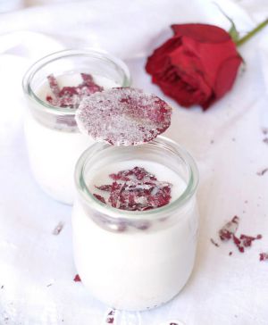 Recette Panna Cotta coco et rose (vegan)