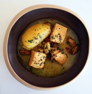 Recette Curry de poissons et pommes de terre, bouillon gingembre, citronnelle et coco