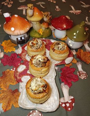 Recette Vol au vent champignons, poulet et curry