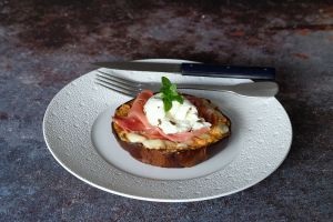 Recette Aubergine viola, pesto rouge, mozzarella en 2 façons et jambon de Parme