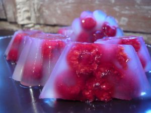 Recette Jelly eau de coco & framboise (vegan & sans sucre)