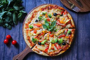 Recette Cuisson à la poêle : une alternative rapide et savoureuse pour votre pizza surgelée