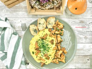 Recette Oeufs brouillés girolles