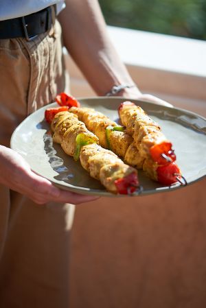 Recette Brochettes de poulet au curry et poivrons