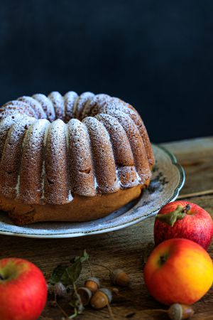 Recette Gâteau yaourt  d'automne aux pommes confites