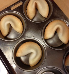 Recette Recette des biscuits chinois... (Parfait pour faire passer vos messages!)