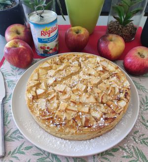 Recette Clafoutis aux pommes & lait concentré non sucré