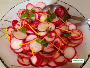 Recette Salade de radis roses aux agrumes