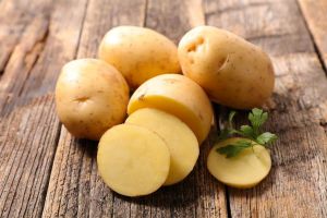 Recette Pommes de Terre : Éplucher ou Ne Pas Éplucher ? Ce Que Vous Devez Savoir