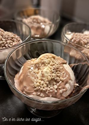 Recette Mousse noisettes et spéculoos pour le Calendrier de l'Avent Gourmand 2024