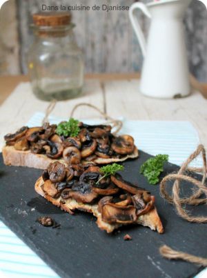 Recette Tartines de champignons poêlés – #vegan