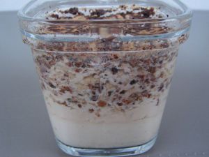 Recette Yaourts maison au crumble protéiné de soja aux fèves de cacao (pour 8 pots)
