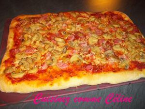 Recette Pizza jambon champignons