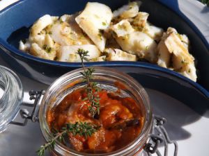 Recette Savoureuse : Morue en Persillade et Légumes Compotés