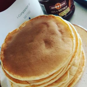 Recette Pancakes sans gluten au companion avec sa pâte à tartiner équitable
