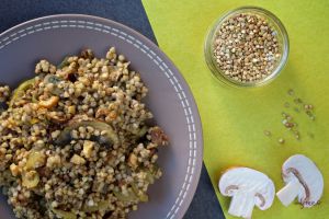 Recette Poêlée de graines de sarrasin aux champignons (vegan)