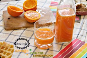 Recette Petit-déjeuner gourmand – jus frais : orange, citron vert & noix de coco – Vegan