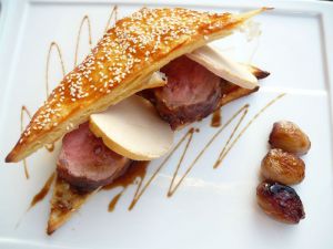 Recette Croustillant de filet mignon de porc, foie gras, échalotes confites et réduction de Pedro Ximenez (Jerez)