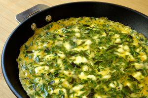 Recette Omelette au fromage de chèvre frais et aux herbes