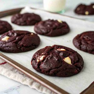 Recette Black Velvet Cheesecake Cookies Recipe | Easy Decadent Dessert