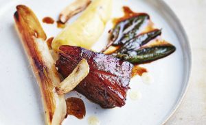 Recette Salsifis et pommes rattes fumées au bois de hêtre, poitrine d