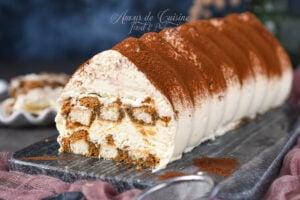 Recette Bûche tiramisu au mascarpone, café & spéculoos (sans cuisson)