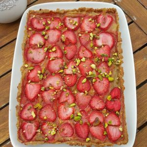 Recette Tarte vegan fraise-rhubarbe pour s'ouvrir d'autres horizons