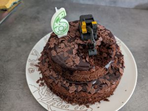 Recette Gâteau chantier au chocolat (fourré aux smarties)