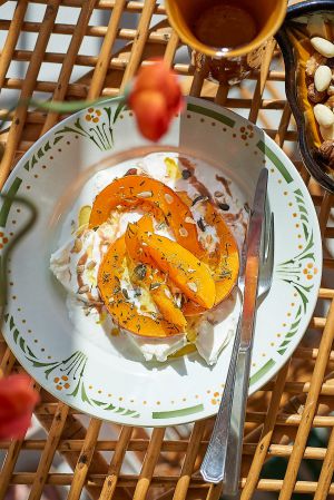 Recette Potimarron rôti, stracciatella et crème de fruits secs