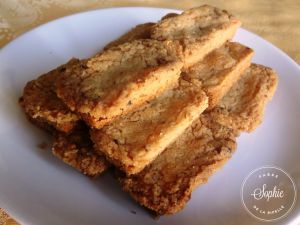 Recette Sablés aux pistaches et aux noix