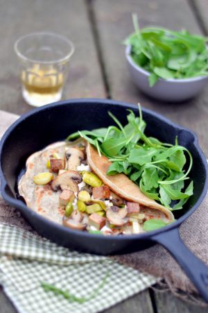 Recette Crêpe à la noisette {tofu fumé, poireau & champignons} #chandeleur vegan