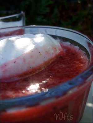 Recette Soupe de fraises au pesto