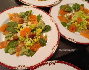 Recette Salade de truite fumée, condiments aux graines de moutarde