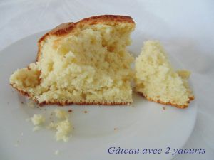 Recette Gâteau avec 2 yaourts