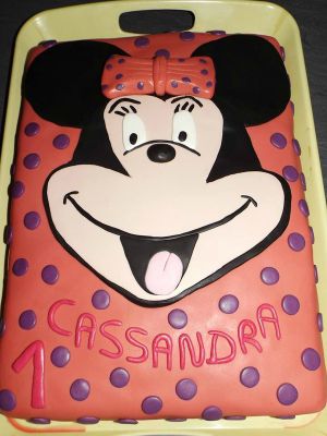 Recette Gâteau Minnie en pâte à sucre pour Cassandra