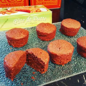 Recette Moelleux au chocolat et à la pâte de dattes au Cake Factory