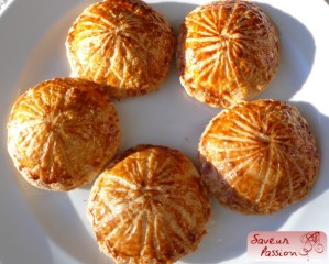 Recette "Pull apart" galette des Rois ou fleur des Rois à effeuiller ! (vegan)