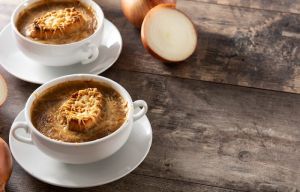 Recette Soupe à l'oignon gratinée