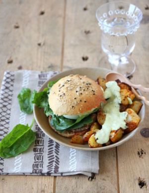 Recette Hamburgers et ses potatoes maison sauce ranch {VEGAN}