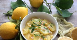 Recette Salade de pommes de terre tièdes au citron confit